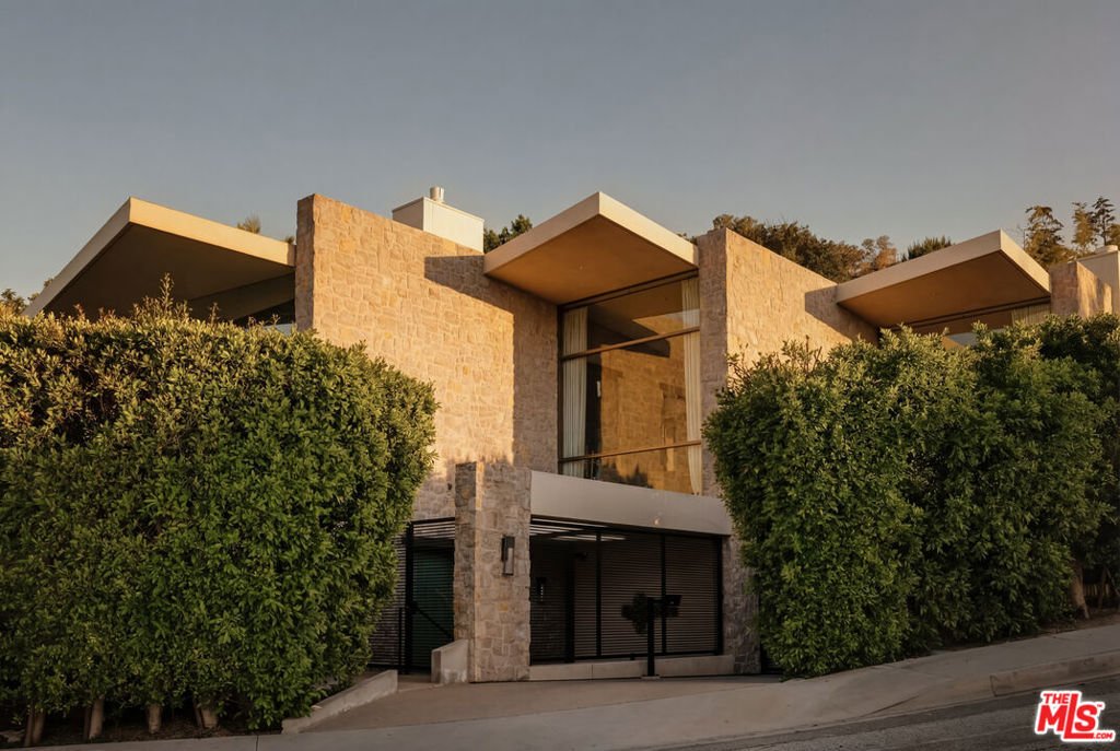 House in Los Angeles, California, United States 2 - 18481207