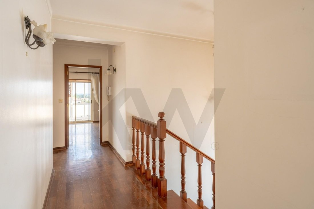 Townhouse in Leiria, Pousos, Barreira e Cortes, Leiria District, Portugal 4 - 18481181