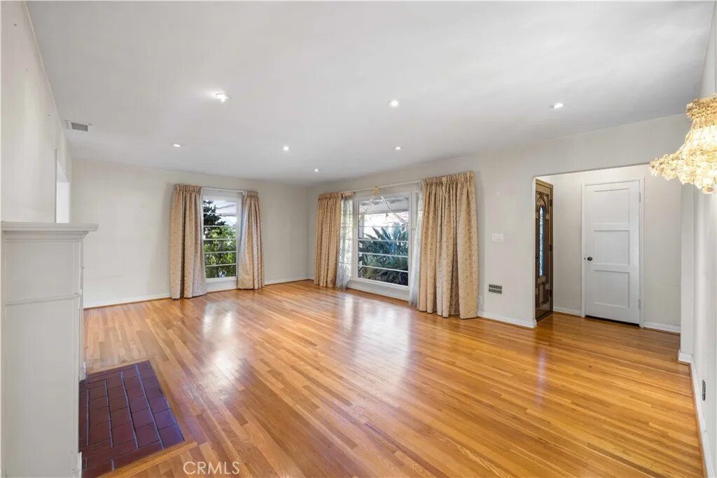 House in Glendale, California, United States 4 - 18481432