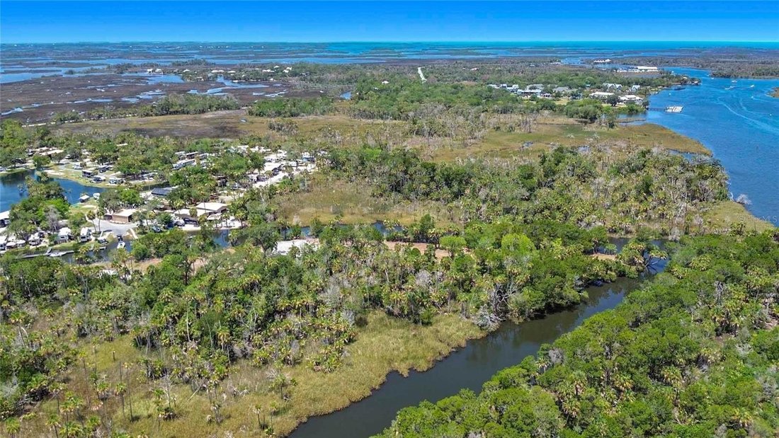 Land in Crystal River, Florida, United States 4 - 18481628