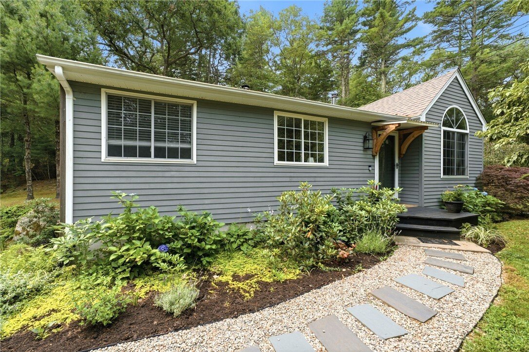 House in Charlestown, Rhode Island, United States 1 - 18481117