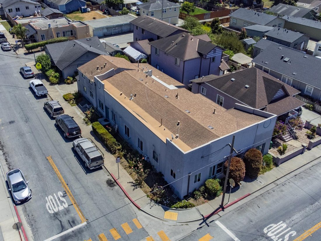 Watsonville, California, United States 2 - 18481283
