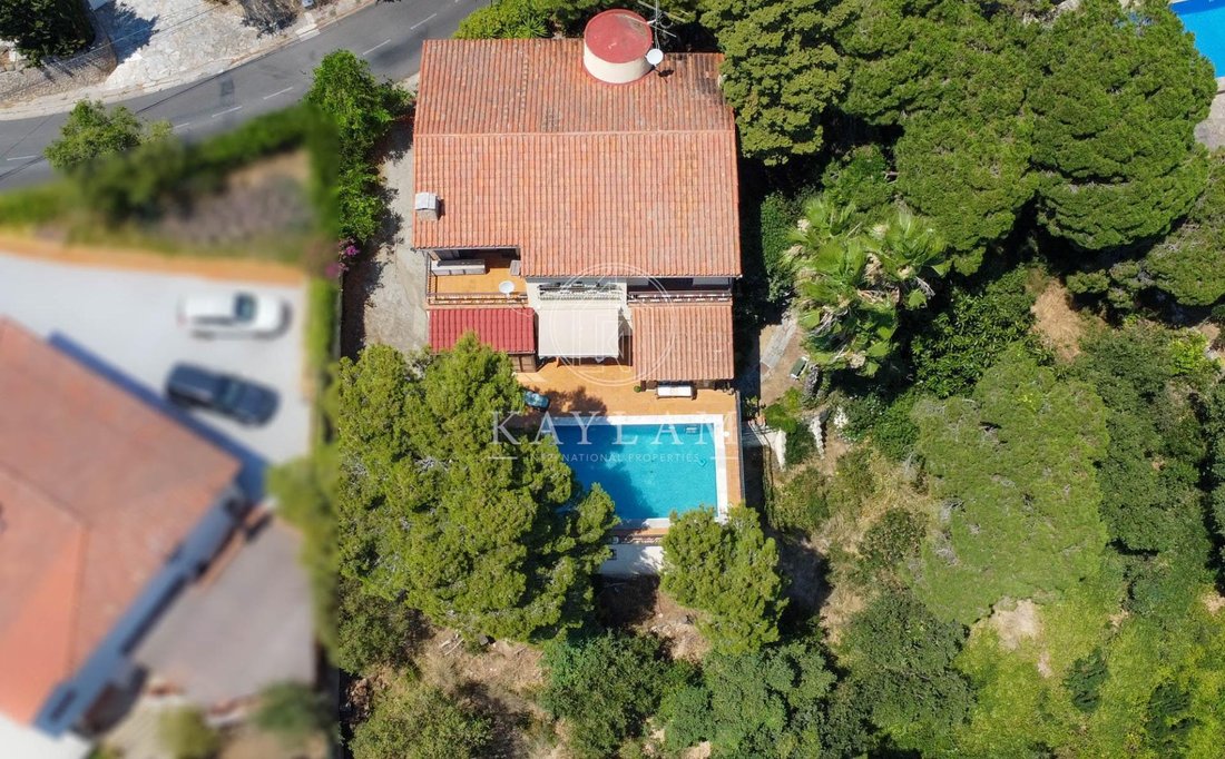 House in Lloret de Mar, Catalonia, Spain 4 - 18481304
