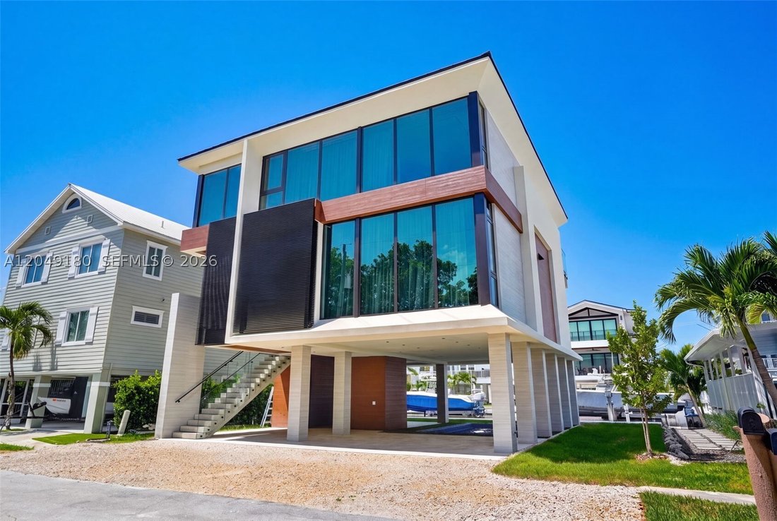 House in Key Colony Beach, Florida, United States 5 - 18366128
