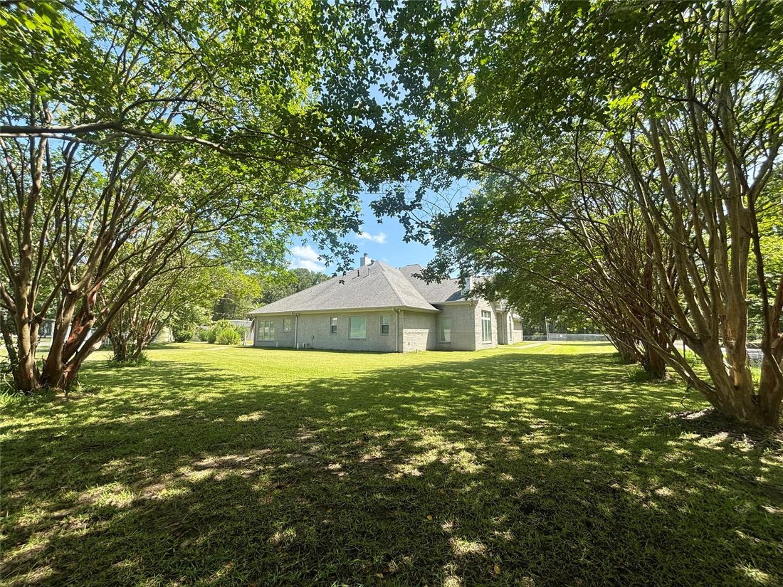 House in Zavalla, Texas, United States 2 - 18481456