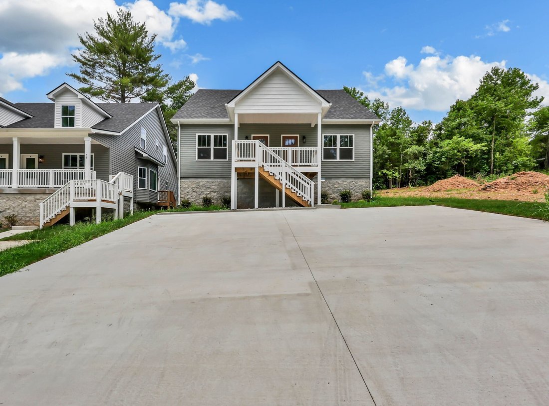 House in Clarksville, Tennessee, United States 2 - 17496109