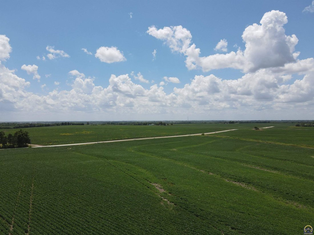 Land in Meriden, Kansas, United States 2 - 18481564