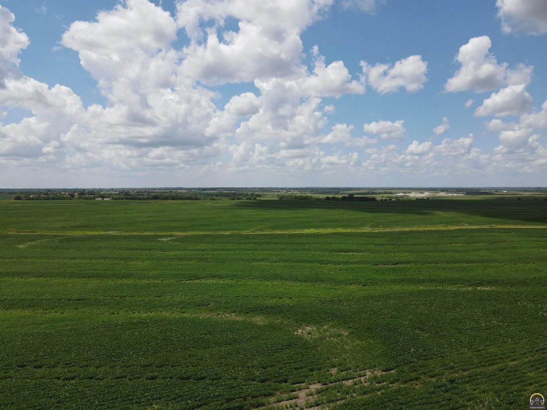 Land in Meriden, Kansas, United States 3 - 18481564