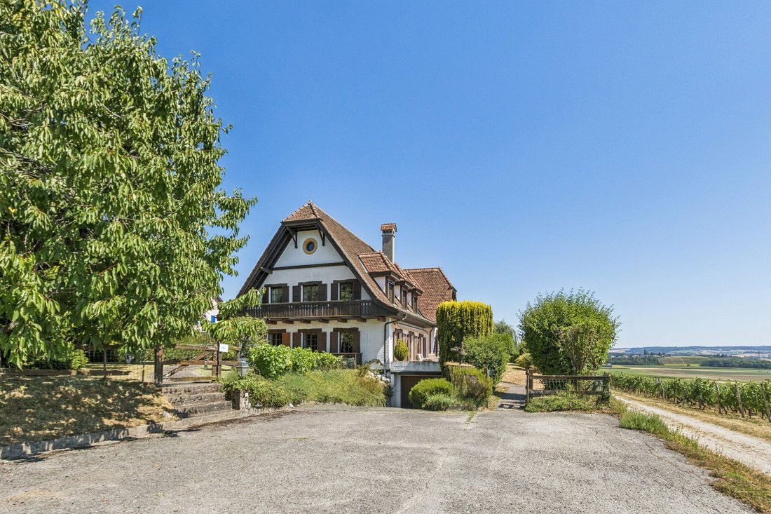 House in Échichens, Vaud, Switzerland 2 - 18163466