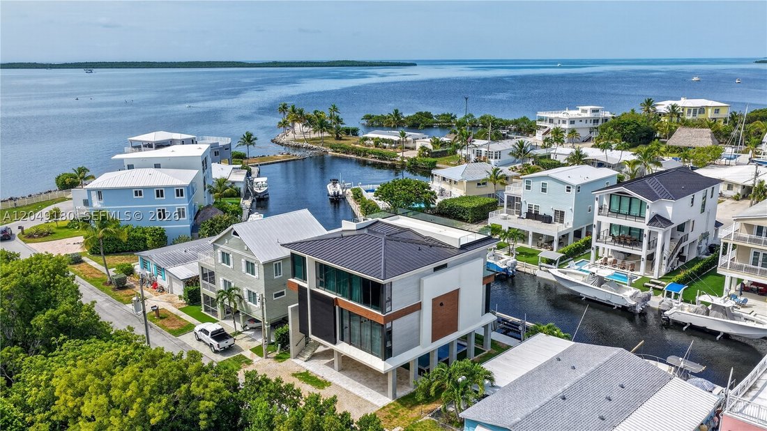 House in Key Colony Beach, Florida, United States 1 - 18366128