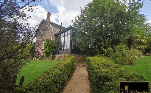 House in Richarville, Ile-de-France, France 1