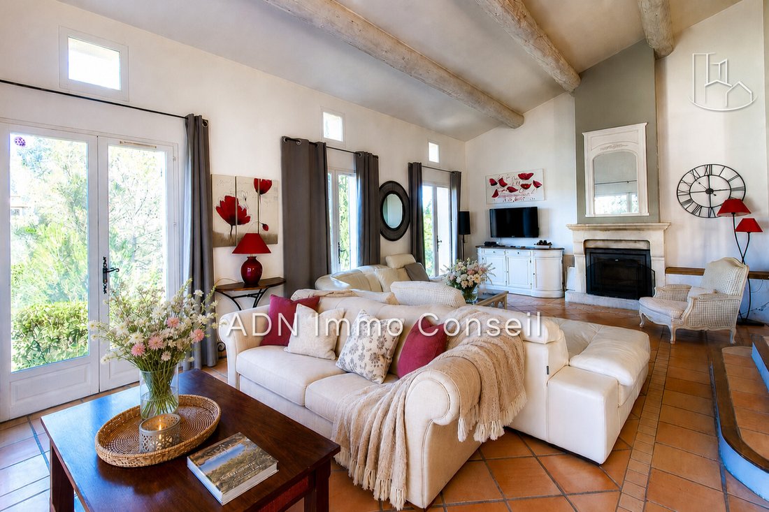 Villa in Mallemort, Provence-Alpes-Côte d'Azur, France 5 - 15972493