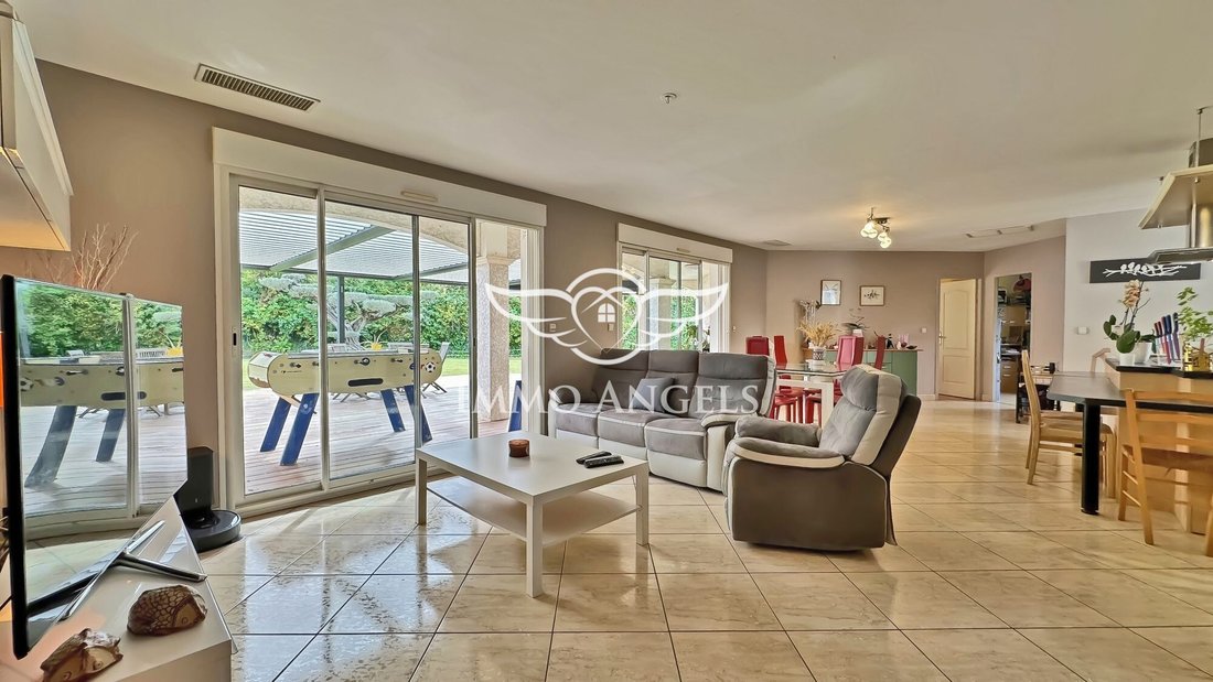 House in Saint-Vincent-de-Barbeyrargues, Occitania, France 4 - 18480863