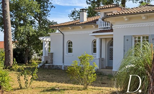 House in Bourg Neuf, Mont-de-Marsan, France 1
