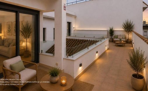 Penthouse in Casco Antiguo, Seville, Spain 1