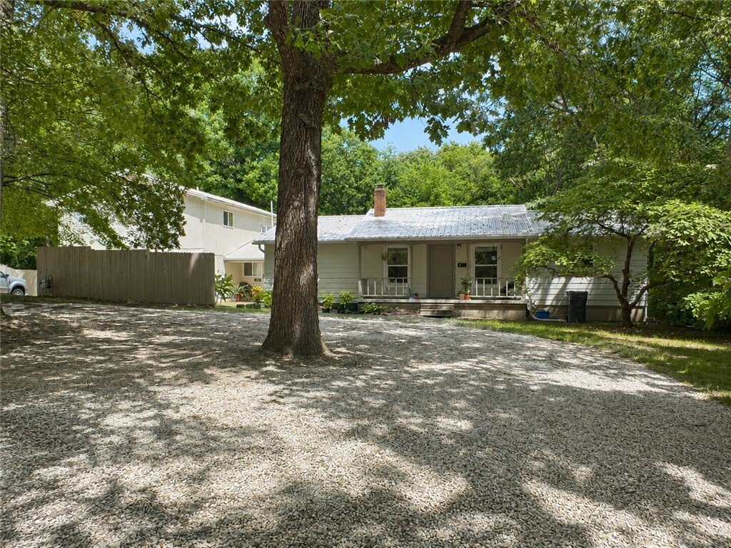 Farmington, Arkansas, United States 4 - 18481066