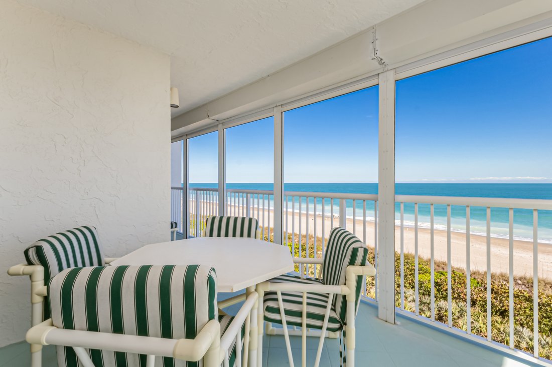 Condo in Indialantic, Florida, United States 2 - 18480663