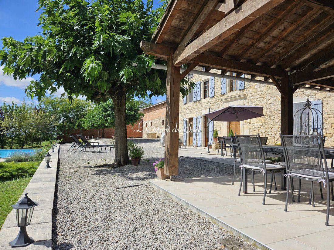 Country House in Cahuzac-sur-Vere, Occitania, France 1 - 16643437
