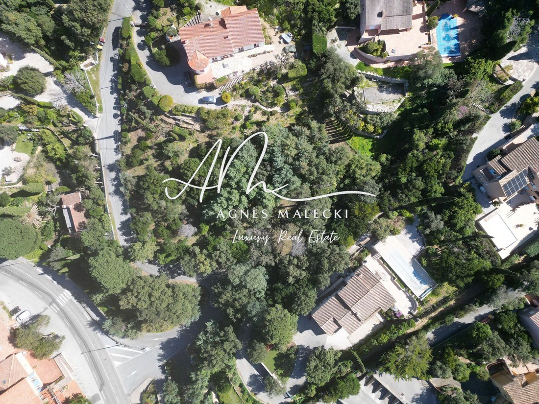 Land in Rayol-Canadel-sur-Mer, Provence-Alpes-Côte d'Azur, France 5 - 17407768