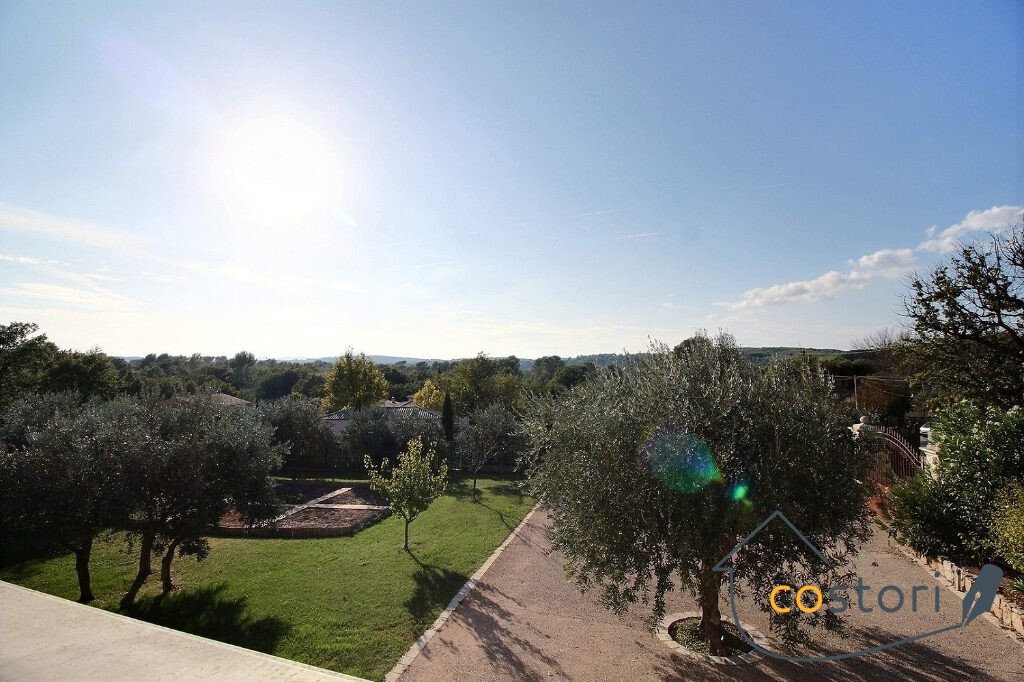 Villa in Trans-en-Provence, Provence-Alpes-Côte d'Azur, France 2 - 18480879