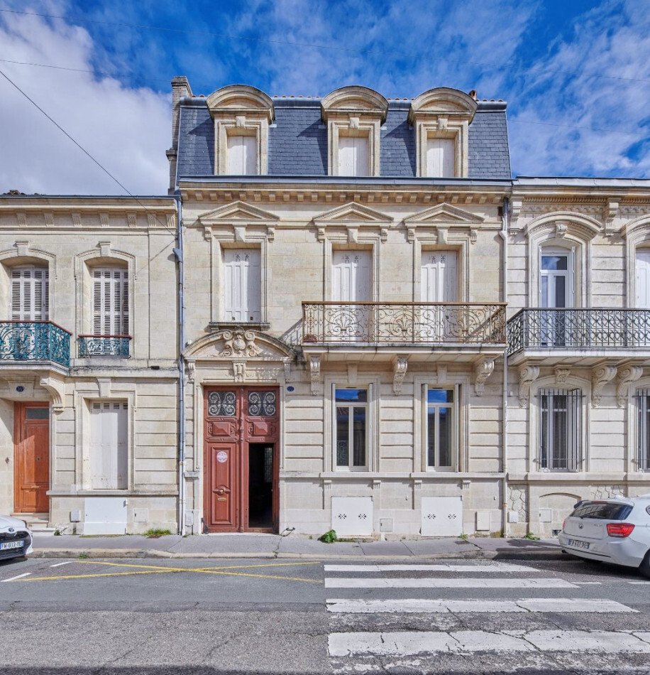 Haus in Le Lac-Bacalan, Bordeaux, Frankreich 1 - 18340439