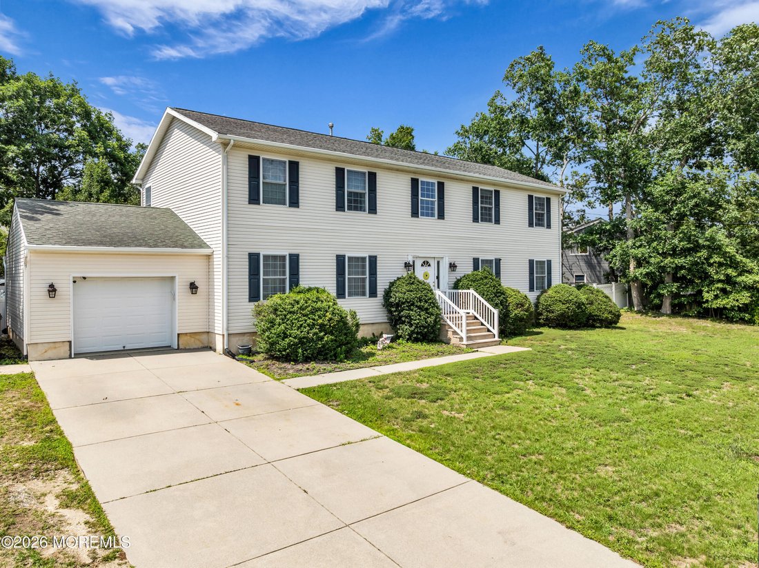 House in Stafford Township, New Jersey, United States 1 - 18481102