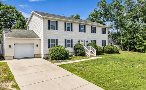 House in Stafford Township, New Jersey, United States 1