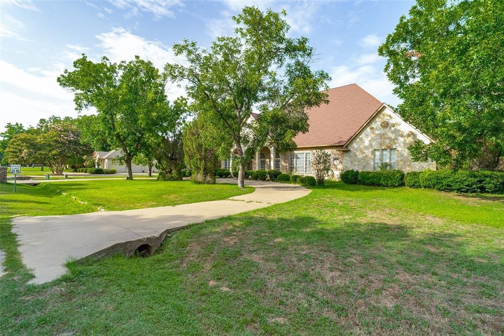 House in Granbury, Texas, United States 2 - 18481517