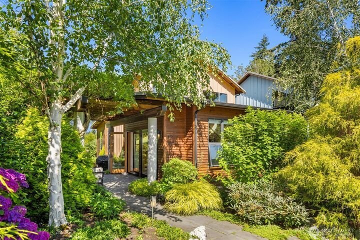 House in Bainbridge Island, Washington, United States 2 - 18480944