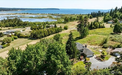 House in Freeland, Washington, United States 1
