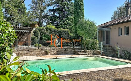 House in Saint-Genis-les-Ollieres, Auvergne-Rhône-Alpes, France 1