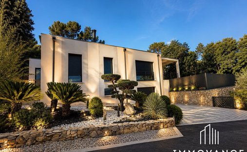 House in La Gazelle, Nimes, France 1