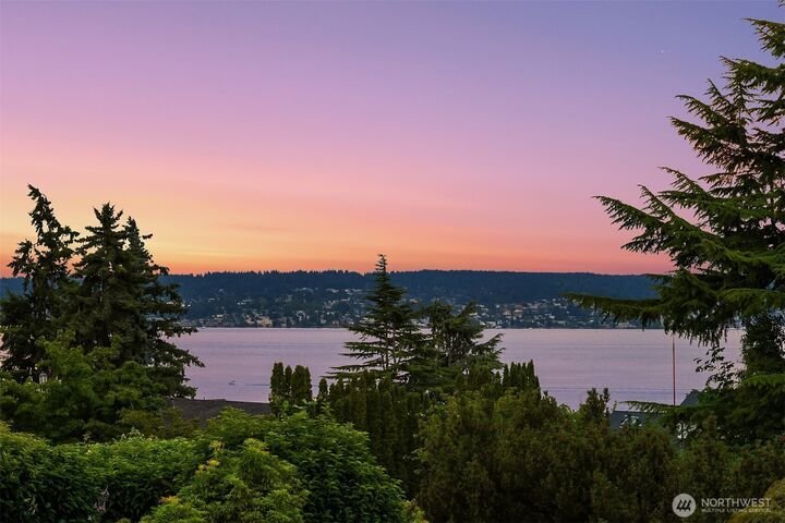 House in Seattle, Washington, United States 3 - 18480925