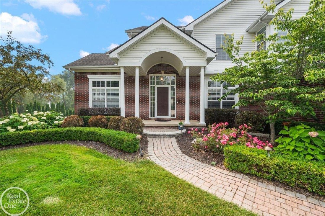 House in Orion charter Township, Michigan, United States 5 - 18481146