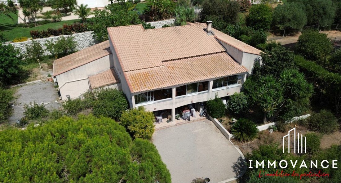 Villa in Bouzigues, Occitania, France 1 - 18323719