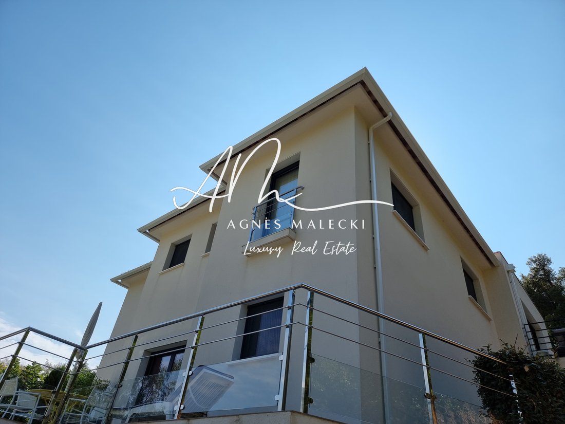 Villa in Nord, Cavalaire-sur-Mer, France 2 - 17730263