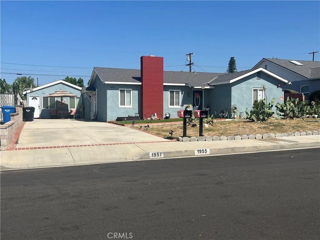 Condo in Pomona, California, United States 1 - 18481430