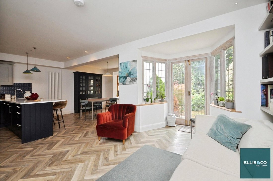 House in Finchley, Barnet, England 2 - 18481151