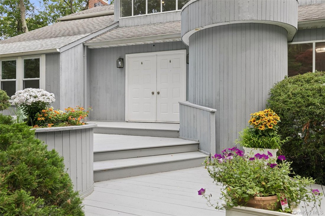 House in Setauket- East Setauket, New York, United States 4 - 18481158