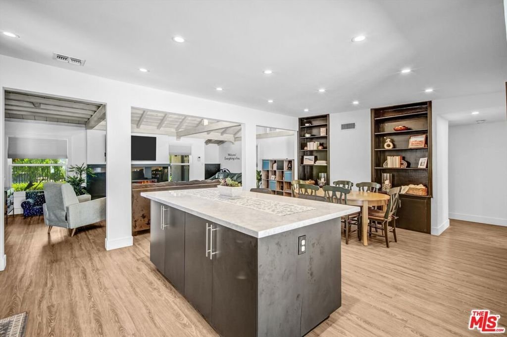 House in Los Angeles, California, United States 4 - 18481210