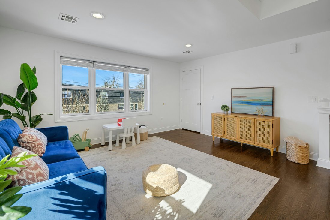 Condo in Millburn, New Jersey, United States 4 - 18481634