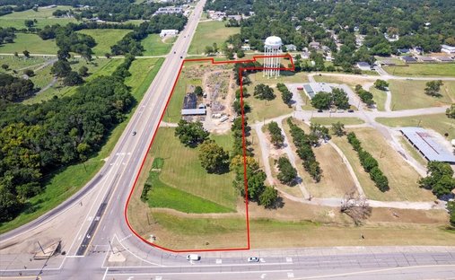 Land in Bonham, Texas, United States 1