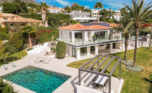 Villa in Marbella, Andalusia, Spain 1