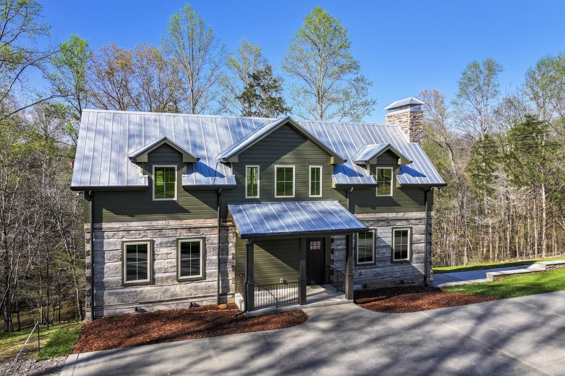 House in Bon Aqua, Tennessee, United States 1 - 18481343