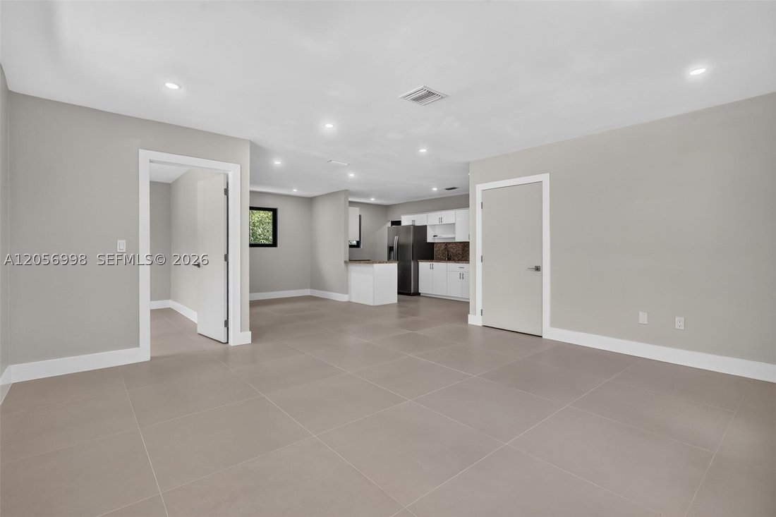 House in Miami, Florida, United States 5 - 18481295