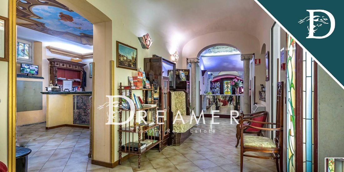 Villa in Center, Florence, Tuscany 3 - 13126496