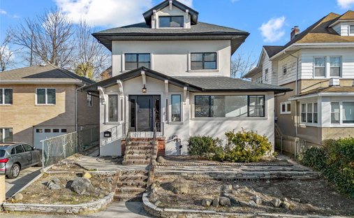 House in New York, New York, United States 1