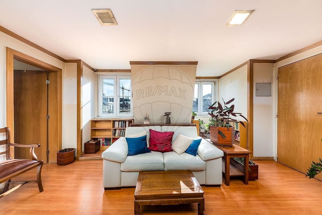 Apartment in Misericordia, Lisbon, Portugal 2 - 18481723