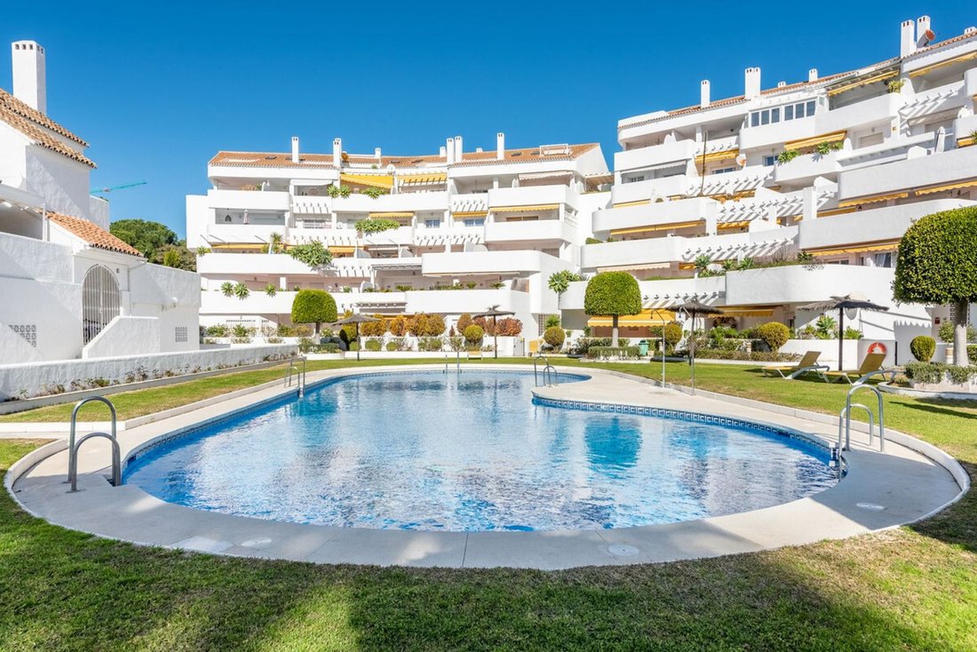 Penthouse in Nueva Andalucia, Marbella, Spain 2 - 18481951