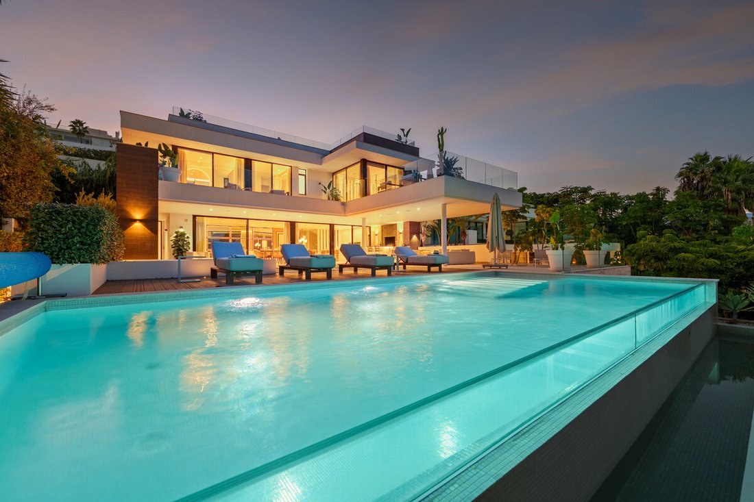 Villa in Nueva Andalucia, Marbella, Spain 1 - 18481809